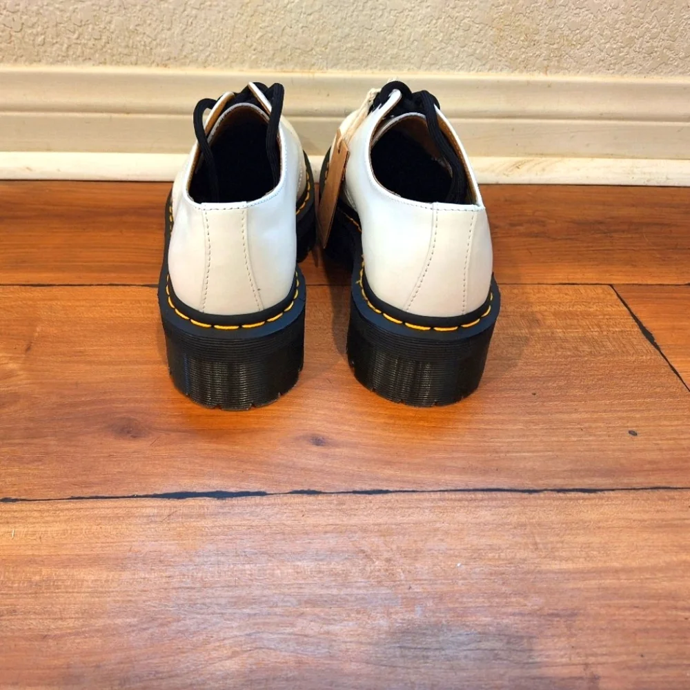 Dr.Martens